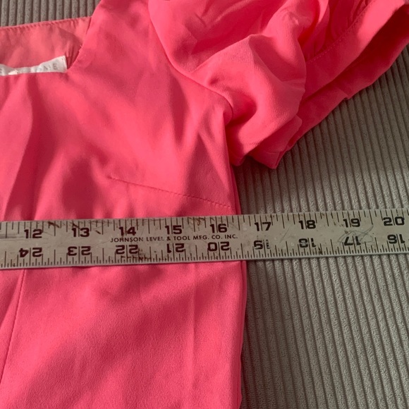 More to come size large REVOLVE Bright Pink Mini Dress Barbie square short sleev - Picture 5 of 11